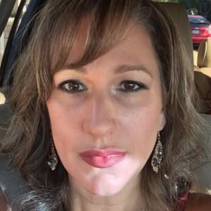 Meet your Posher, Adrienne